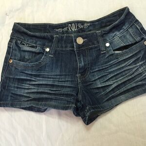 ❄️ NV WOMENS JEANS SHORTS SIZE 3 ❄️
